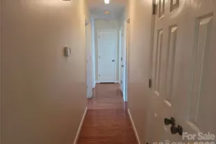 9031 Dartmoor Pl, Charlotte, NC 28227 - Photo 5