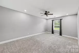 1001 Noles Dr, Mount Holly, NC 28120 - Photo 23
