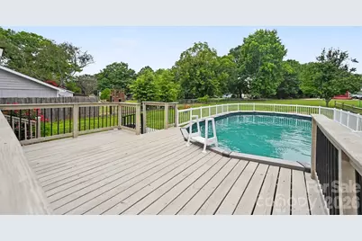 1001 Noles Drive, Mount Holly, NC 28120 - Photo 35