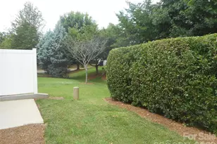 5860 Glassport Ln, Charlotte, NC 28210 - Photo 3