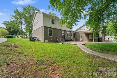5901 Idlebrook Drive, Charlotte, NC 28212 - Photo 13