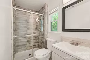 5901 Idlebrook Dr, Charlotte, NC 28212 - Photo 7