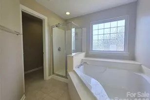 10601 Bere Island Dr, Charlotte, NC 28278 - Photo 23