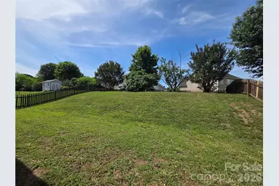 10601 Bere Island Drive, Charlotte, NC 28278 - Photo 13