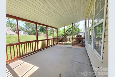 10601 Bere Island Drive, Charlotte, NC 28278 - Photo 11
