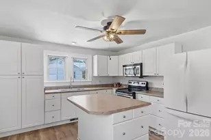 120 Caring Pl Loop, Clyde, NC 28721 - Photo 13