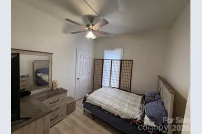 304 Main Avenue W, Hildebran, NC 28637 - Photo 9