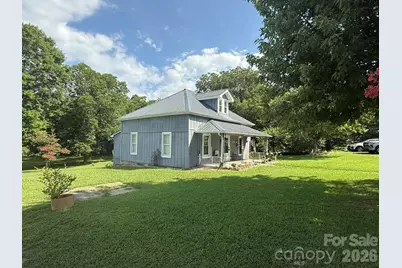 304 Main Avenue W, Hildebran, NC 28637 - Photo 3