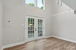 7321 Pebblestone Dr, Charlotte, NC 28212 - Photo 27