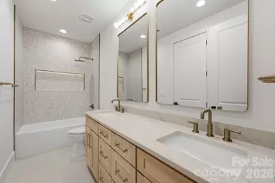 1412 Lyon Court, Charlotte, NC 28205 - Photo 41