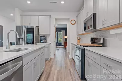 3008 Hayes Ridge Drive, Belmont, NC 28012 - Photo 9