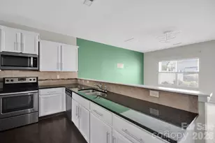 433 Battery Cir, Clover, SC 29710 - Photo 11