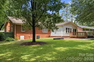 7919 Linda Lake Dr, Charlotte, NC 28215 - Photo 33