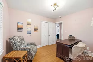 7919 Linda Lake Dr, Charlotte, NC 28215 - Photo 23