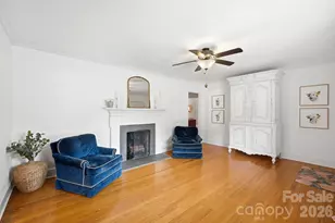 7919 Linda Lake Dr, Charlotte, NC 28215 - Photo 7