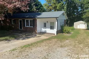 1320 Jamestown Rd, Morganton, NC 28655 - Photo 15