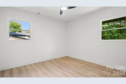 3320 Winterfield Place, Charlotte, NC 28205 - Photo 21
