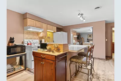 3 Westbridge Drive, Hendersonville, NC 28739 - Photo 25