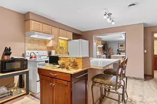 3 Westbridge Dr, Hendersonville, NC 28739 - Photo 25