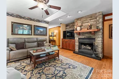 3 Westbridge Drive, Hendersonville, NC 28739 - Photo 7