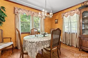 3 Westbridge Dr, Hendersonville, NC 28739 - Photo 5