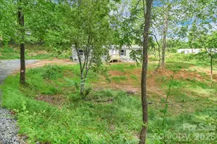 49 Spivey Mountain Rd, Asheville, NC 28806 - Photo 11