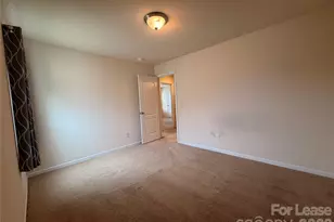 6562 Paw Village Rd, Charlotte, NC 28214 - Photo 23