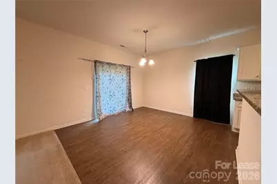 6562 Paw Village Road, Charlotte, NC 28214 - Photo 5