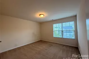 6562 Paw Village Rd, Charlotte, NC 28214 - Photo 13