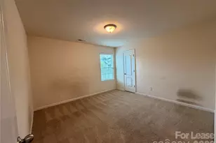 6562 Paw Village Rd, Charlotte, NC 28214 - Photo 11