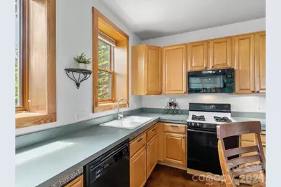 96 Woodrow Avenue, Asheville, NC 28801 - Photo 17