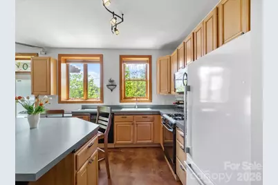 96 Woodrow Avenue, Asheville, NC 28801 - Photo 15
