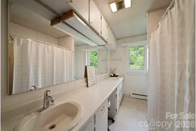 528 Baccus Siding Road, Green Mountain, NC 28740 - Photo 13