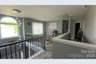 5227 Eagle Creek Drive, Charlotte, NC 28269 - Photo 3