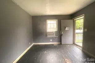 2600 Remington St, Charlotte, NC 28216 - Photo 5