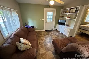 162 Clubhouse Dr, New London, NC 28127 - Photo 11