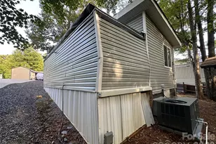 162 Clubhouse Dr, New London, NC 28127 - Photo 23
