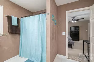 2524 Old Pond Dr, Lincolnton, NC 28092 - Photo 21
