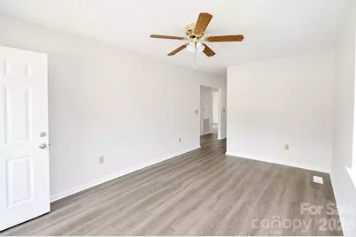 4843 Mayfield Drive, Granite Falls, NC 28630 - Photo 13