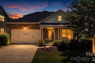 261 Stone Mountain Wy, Denver, NC 28037 - Photo 1