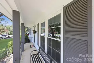 4116 Tipperary Pl, Charlotte, NC 28215 - Photo 7
