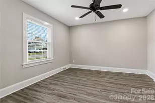 201 W Elm St, Wingate, NC 28174 - Photo 13