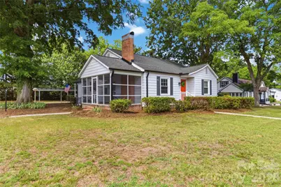 201 W Elm Street, Wingate, NC 28174 - Photo 3
