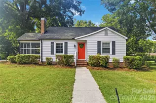 201 W Elm St, Wingate, NC 28174 - Photo 1