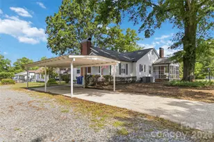 201 W Elm St, Wingate, NC 28174 - Photo 25
