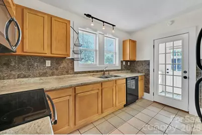 10 Enka Oak Street, Candler, NC 28715 - Photo 11