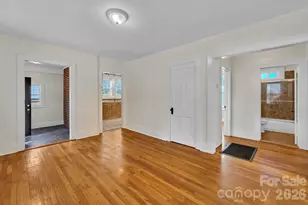 10 Enka Oak St, Candler, NC 28715 - Photo 7