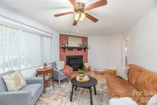 881 Mulberry St, Clyde, NC 28721 - Photo 5