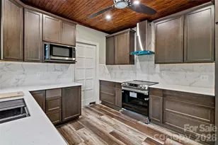 141 N Madison St, Marion, NC 28752 - Photo 17