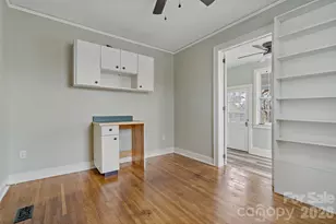 141 N Madison St, Marion, NC 28752 - Photo 23
